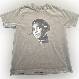 2023 Beyonce Beyoncé Renaissance Tour T Shirt Medium Robot Unique Official Merch
